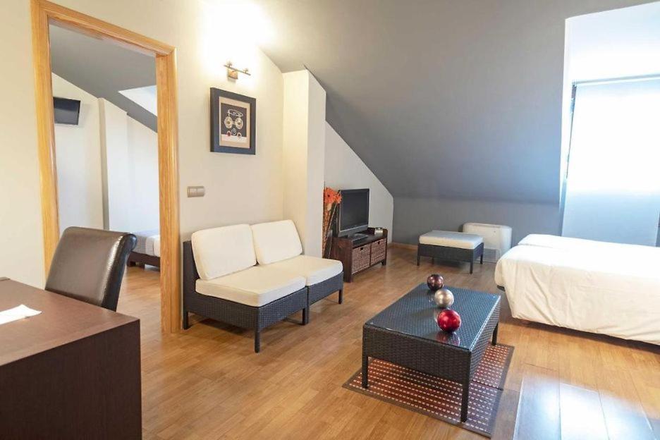 Hotel El Tratado Tordesillas Buitenkant foto