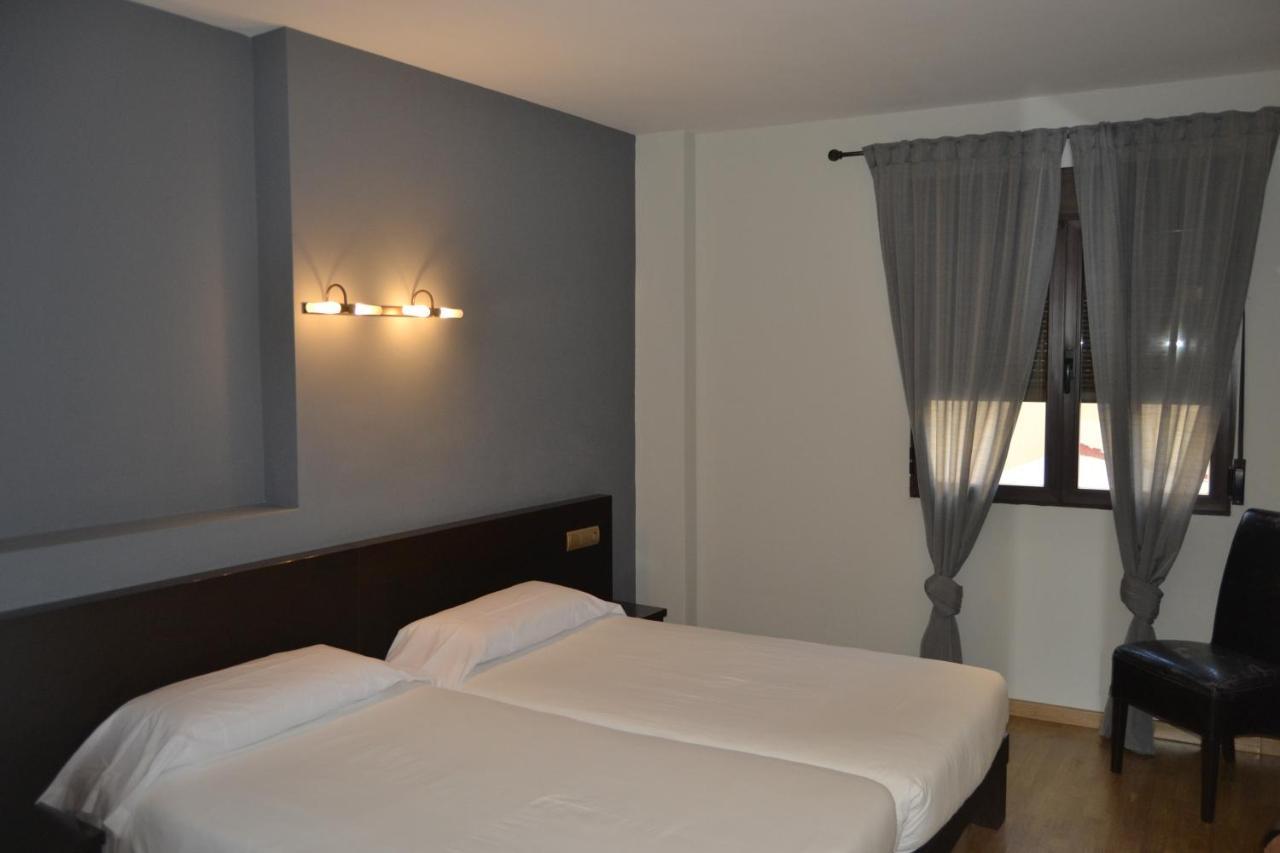 Hotel El Tratado Tordesillas Buitenkant foto